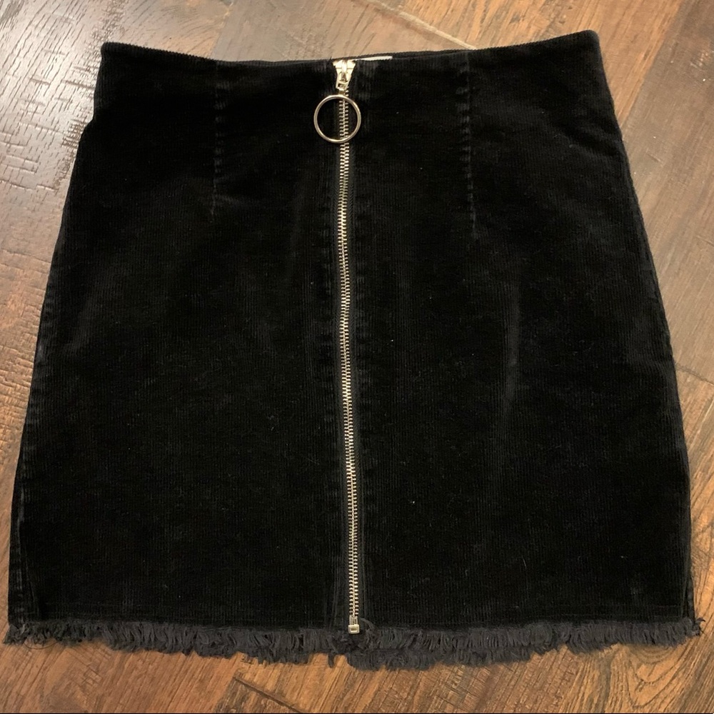 The Native One Corduroy Mini Skirt with front Silver Zipper Sz. Sm